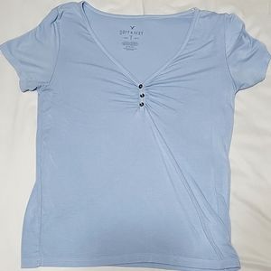 American Eagle soft & sexy cinched v-neck shirt + Women's S